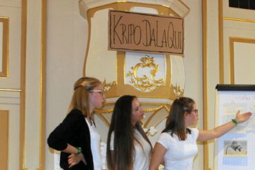 König David (rechts) wurde als Mörder entlarvt: Einen Bibel-Krimi gab es beim Jugendgottesdienst in der Quickborner Kirche zu erleben.