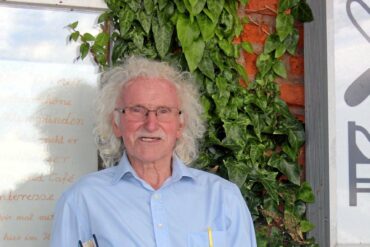 Christian Hoffmann hat viele Anekdoten aus seiner Scheunencafé-Zeit in seiner Chronik festgehalten. Nun sucht der Senior einen Nachfolger.