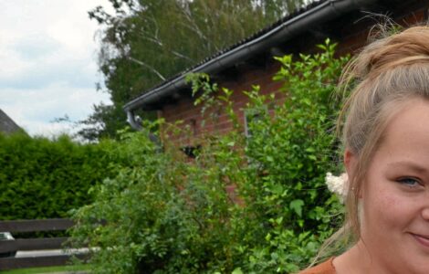 Nina Spindler mit ihren drei Kindern Dario, Mia-Julie und Emma.